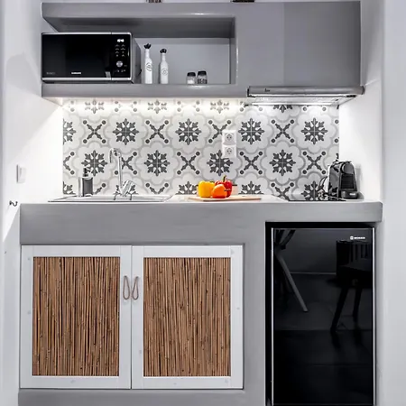 Aelia דירה אדאמאס