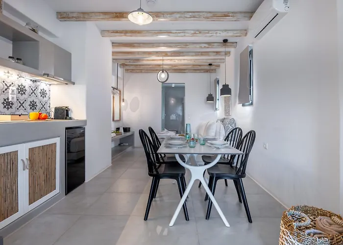 Aelia Adamantas (Milos)